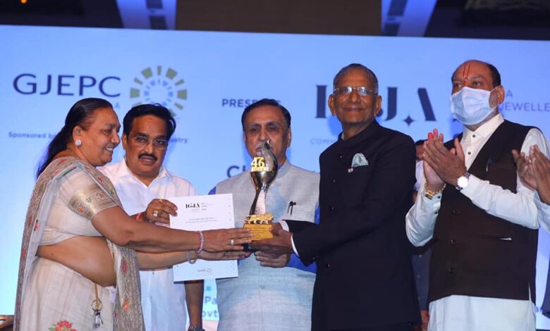 46th India Gems and Jewelery Awards ceremony was held under the chairmanship of Chief Minister Vijaybhai Rupani