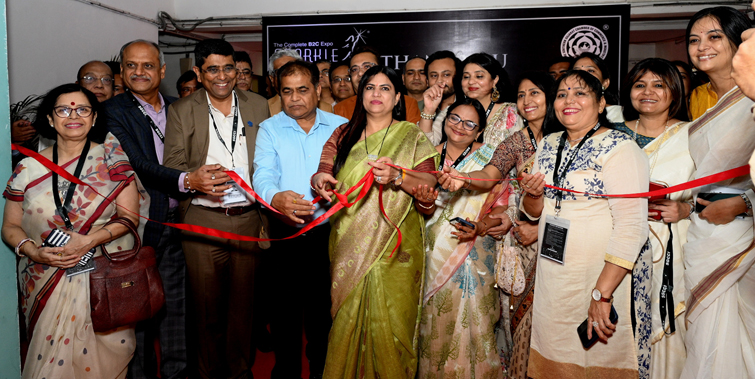 The Mayor inaugurated the Chamber's three-day 'Sparkle International Gems and Jewelery Exhibition - 2022